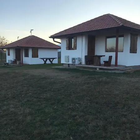 Apartmani Mladenovac Dış mekan fotoğraf